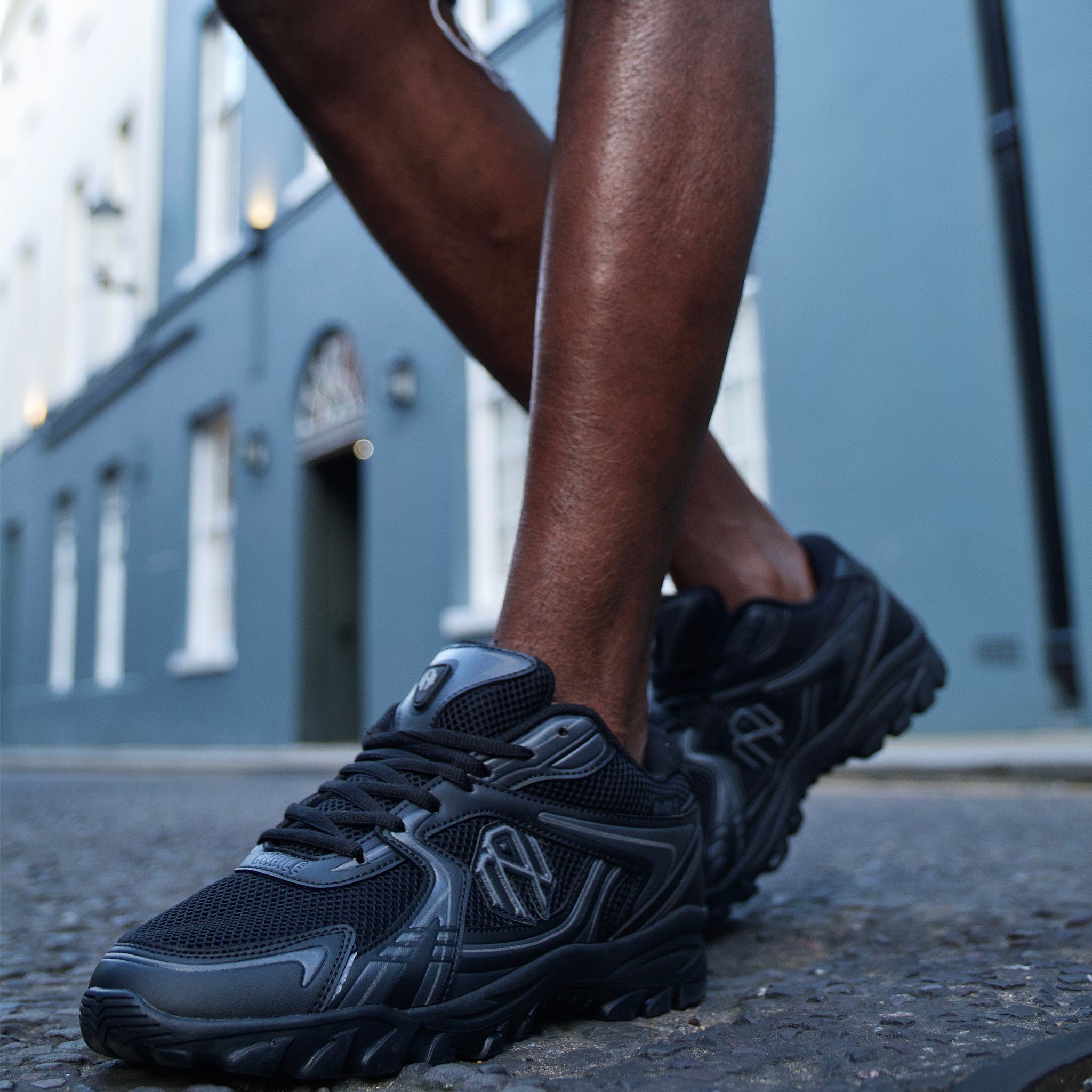 Steppers Black/Dark Grey/Black